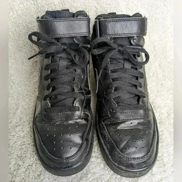 NIKE COURT BOROUGH MID All black size 6Y = 7.5 women - Picture 2 of 8